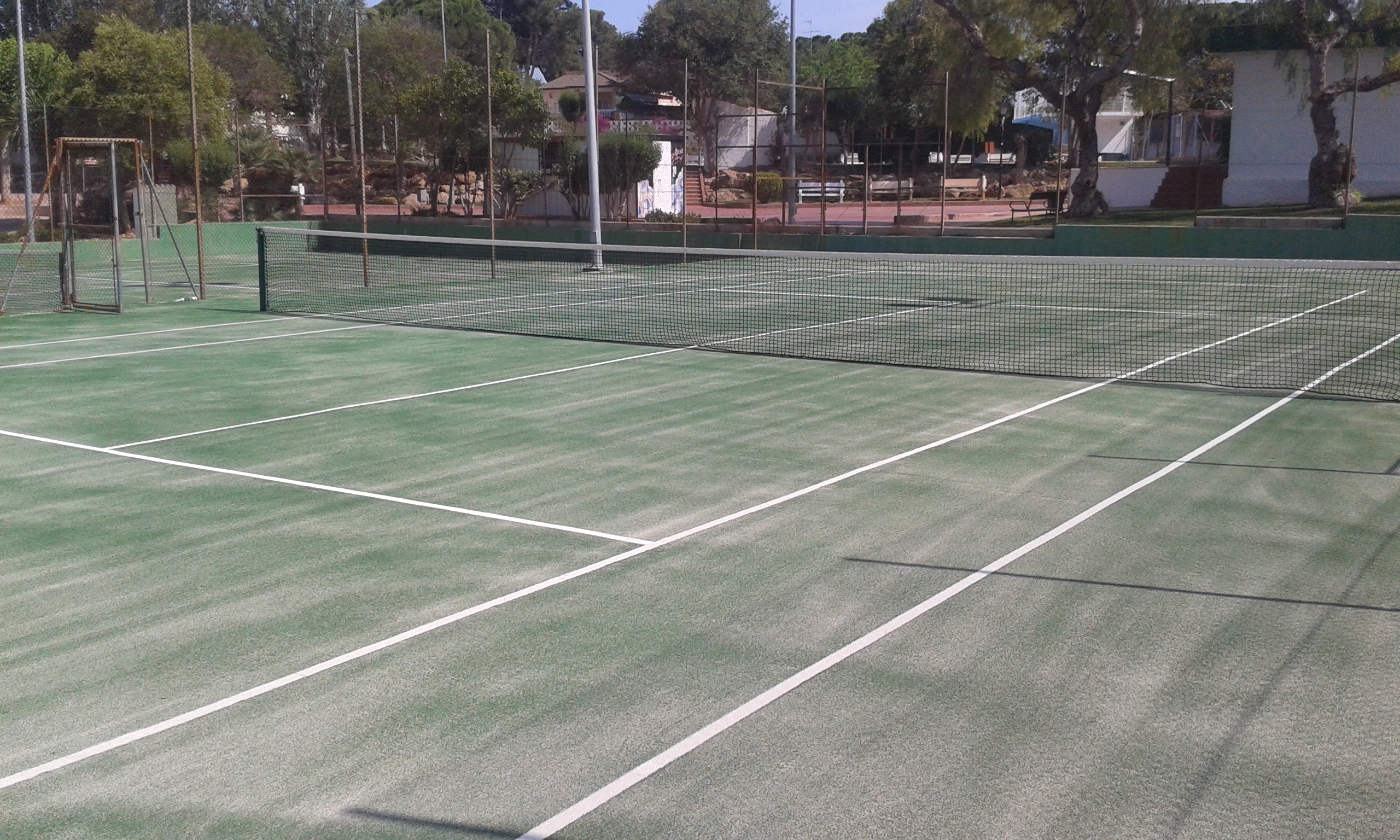 2 Pistas de Tenis en Chiva